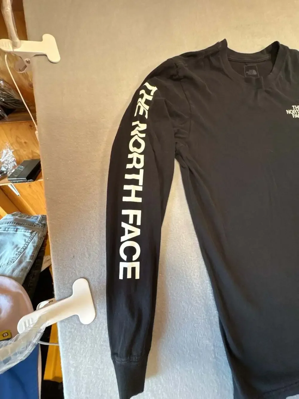 The North Face Brand Proud Men's Black Long Sleeve Graphic T-Shirt Size Large